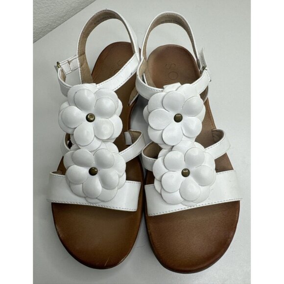 SOUL Naturalizer Womens Sing 2 Embellished Strappy Sandals Shoes Size 9.5 - Picture 1 of 12